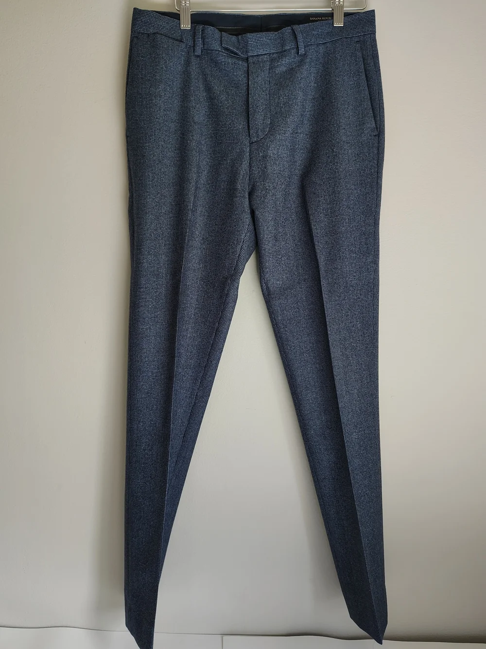 Banana Republic Marzotto Mills Wool Men's Dress Pants in Dark Blue Slim Fit